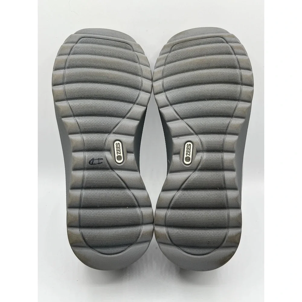 Bzees by LifeStride Womens Grey Faux Suede Crisscross Slip On Loafers Size 9W